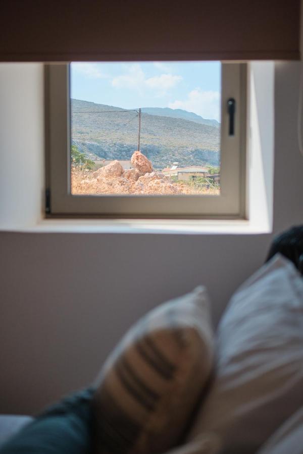 Eden Kythira Hotel Diakofti ภายนอก รูปภาพ